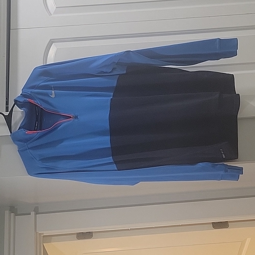 Nike Dry fit 1/4 zip running top